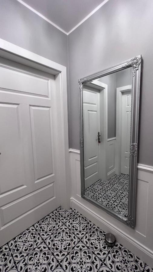 Luksusowy Zakatek Apartment Wroclaw Ngoại thất bức ảnh